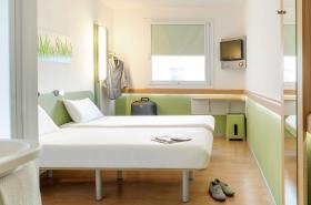 ibis budget Poitiers Sud - photo 14