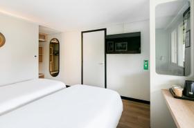 Campanile Poitiers - photo 26