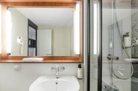 Campanile Poitiers - photo 24