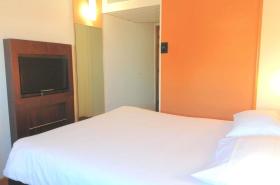 ibis Poitiers Sud - photo 13