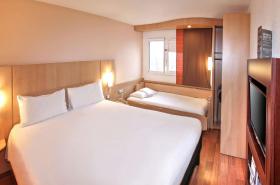 ibis Poitiers Sud - photo 9