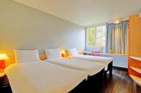ibis Poitiers Beaulieu - photo 25