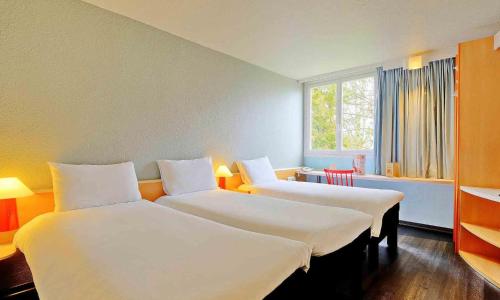 ibis Poitiers Beaulieu - photo 2