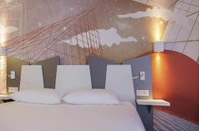 ibis Styles Poitiers Centre - photo 4