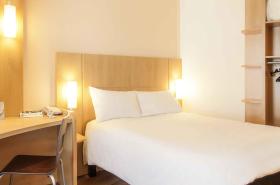 ibis Poitiers Centre - photo 22