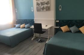 Hotel Au Chapon Fin - photo 7