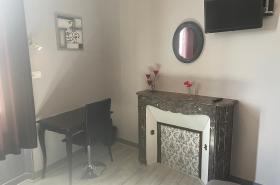 Hotel Au Chapon Fin - photo 9